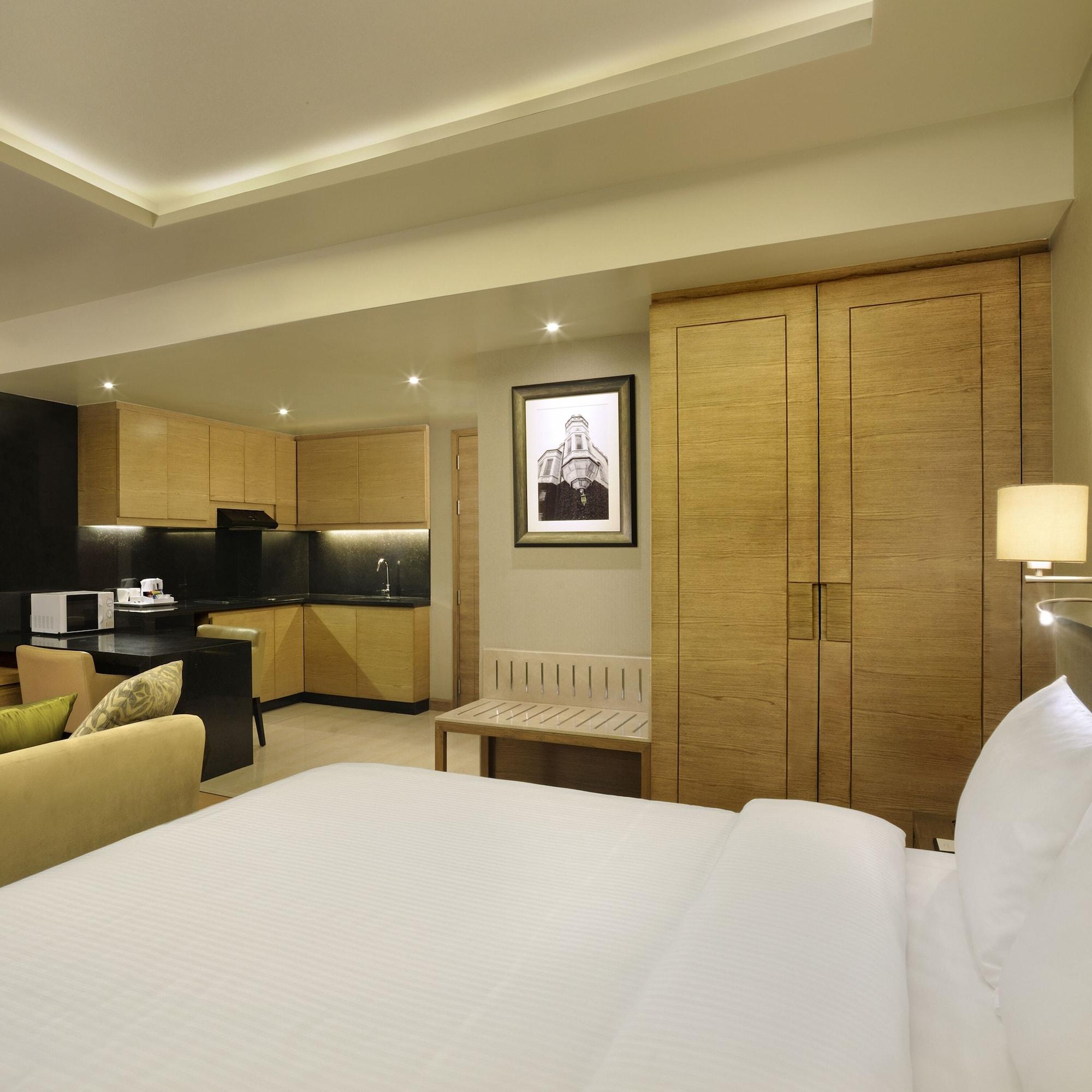 Doubletree Suites By Hilton Bengaluru Outer Ring Road Eksteriør billede