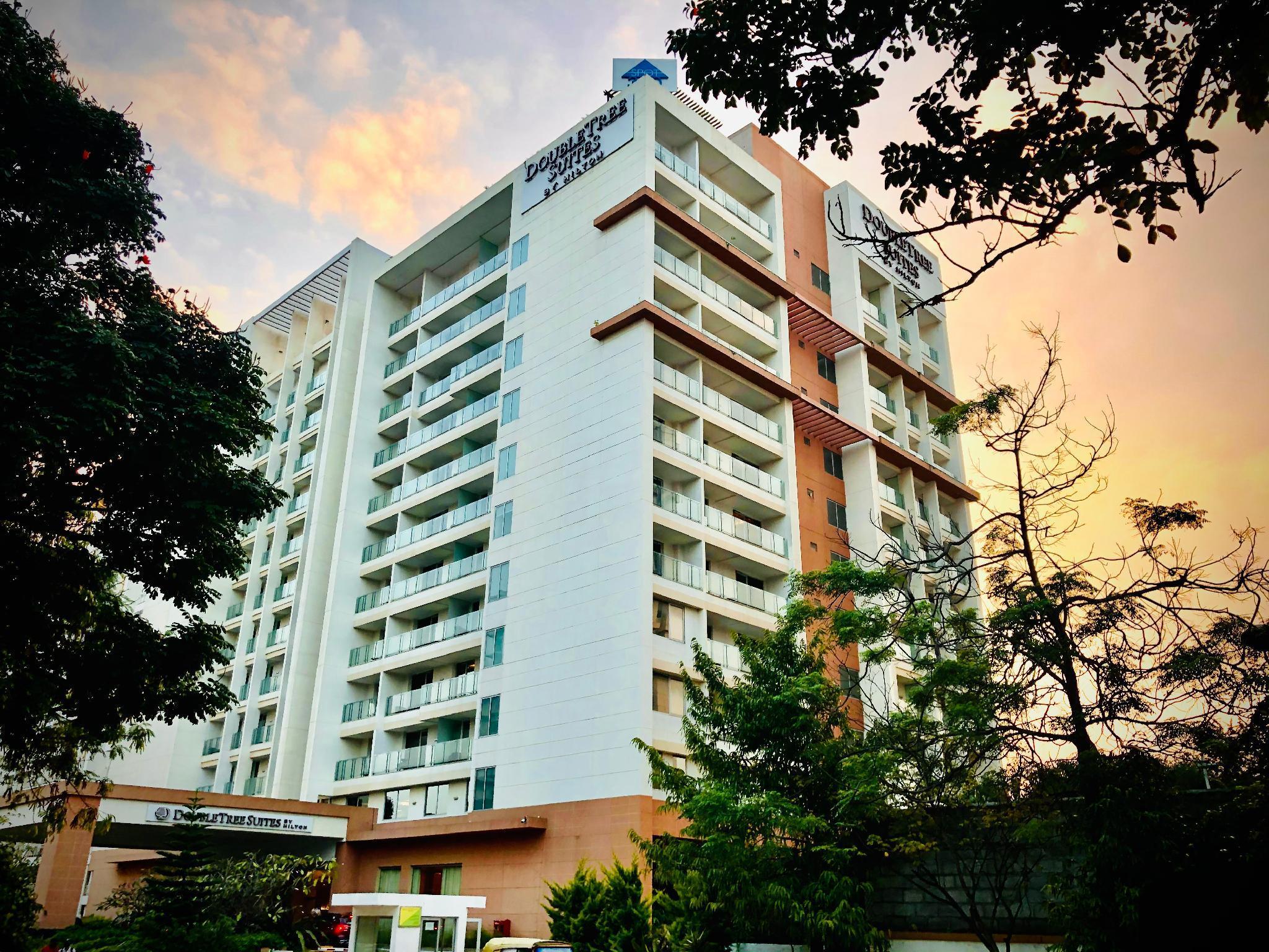 Doubletree Suites By Hilton Bengaluru Outer Ring Road Eksteriør billede