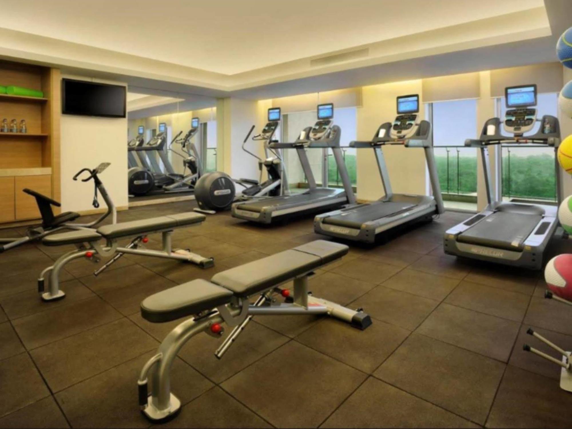 Doubletree Suites By Hilton Bengaluru Outer Ring Road Eksteriør billede